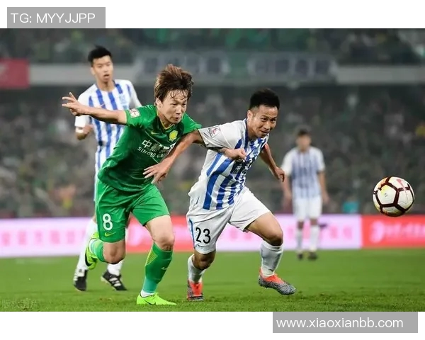 福岗黄峰在激烈对决中迎战琉球球队展现出强大实力与团队默契